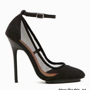 Nasty Gal Shoe Cult Veiled Mesh Pumps, size 9, NWT